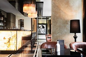 Roomers Berlin Steinplatz, Autograph Collection