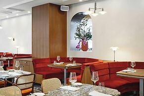 Roomers Berlin Steinplatz, Autograph Collection