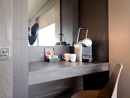 Bloc Hotel London Gatwick Airport