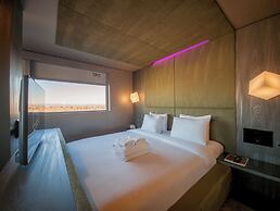 Bloc Hotel London Gatwick Airport