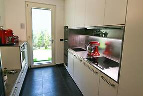 Experience Design Bed & Show