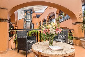 Hotel La Abadia Tradicional