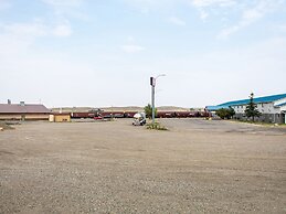 OYO Hotel Shelby MT Hwy 2 & I-15