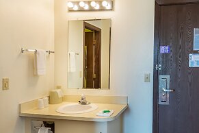 OYO Hotel Shelby MT Hwy 2 & I-15