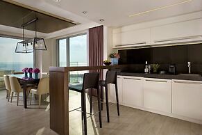 The Ritz-Carlton, Herzliya