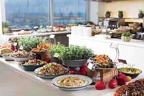 The Ritz-Carlton, Herzliya