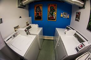 Samesun Banff - Hostel