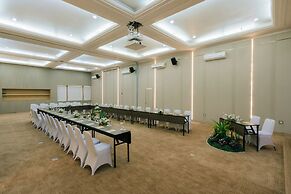 Grand Istana Rama Hotel