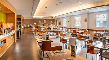 Bes Hotel Bergamo West