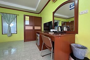 Me Mee Place & Tour Krabi