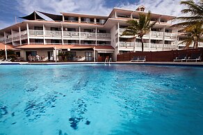 Le Stanley Hotel and Suites