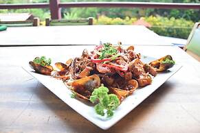 Agua Dulce On The Beach