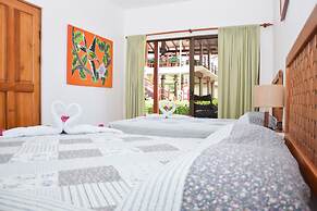 Agua Dulce On The Beach