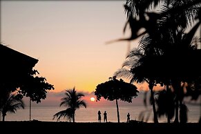 Agua Dulce On The Beach