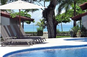 Agua Dulce On The Beach