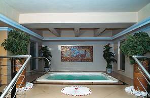 Capital Hotel & Spa