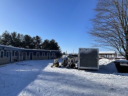 Pine Ridge Motel