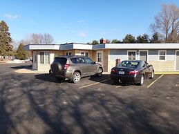 Pine Ridge Motel