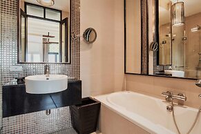 De Chai Colonial Hotel & Spa