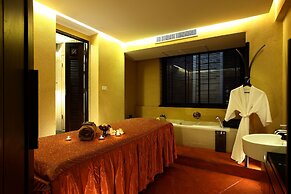 De Chai Colonial Hotel & Spa