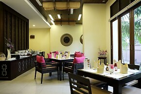 De Chai Colonial Hotel & Spa