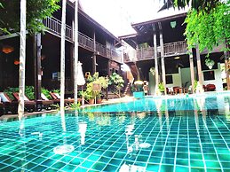 Yantarasri Resort