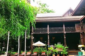 Yantarasri Resort