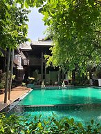 Yantarasri Resort