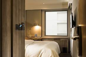 Just Sleep Kaohsiung Zhongzheng