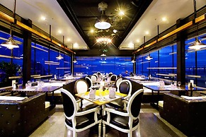 Pattaya Modus Beachfront Resort