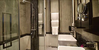 Pattaya Modus Beachfront Resort