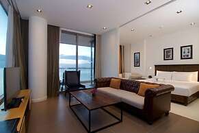 Pattaya Modus Beachfront Resort