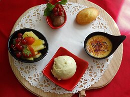 Hôtel Restaurant l'Echo du Lac & Spa