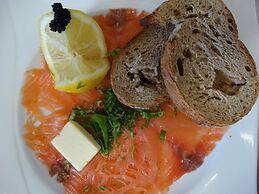 Hôtel Restaurant l'Echo du Lac & Spa