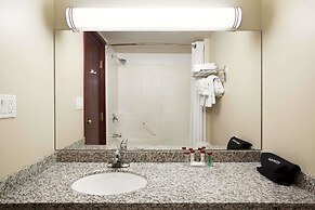 Ramada by Wyndham Edson