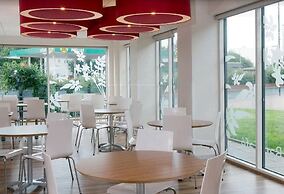 Travelodge Manchester Piccadilly