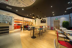 ibis Lanzhou Dongfanghong Plaza Hotel