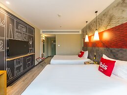 ibis Lanzhou Dongfanghong Plaza Hotel