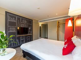 ibis Lanzhou Dongfanghong Plaza Hotel