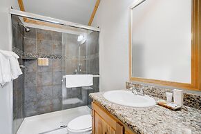 Explorer Cabins At Yellowstone