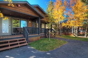 Explorer Cabins At Yellowstone