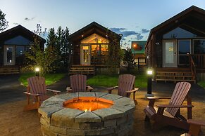 Explorer Cabins At Yellowstone