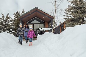 Explorer Cabins At Yellowstone