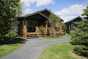Explorer Cabins At Yellowstone