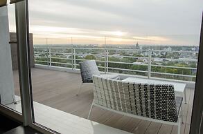 Salto Hotel & Casino