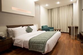 Hotel Narula's Aurrum