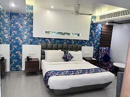 Hotel Narula's Aurrum