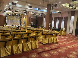 Hotel Narula's Aurrum