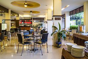 Sakulchai Place Hotel
