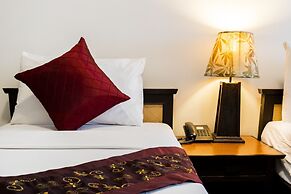 Sakulchai Place Hotel